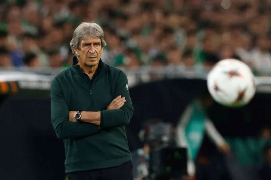 Manuel Pellegrini, entrenador que garantiza clasificaciones europeas
